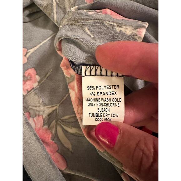 Papermoon Women's Basima Back Sleeveless Floral Tank Top Size 3X Multicolor NWT - Picture 8 of 8